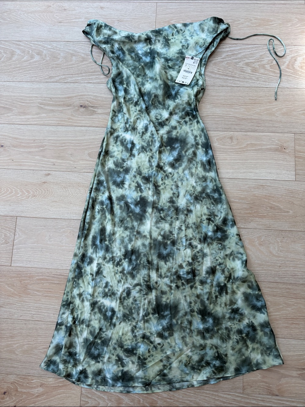 ZARA S Satin Green Tie-Dye Cowl Neck Midi Dress